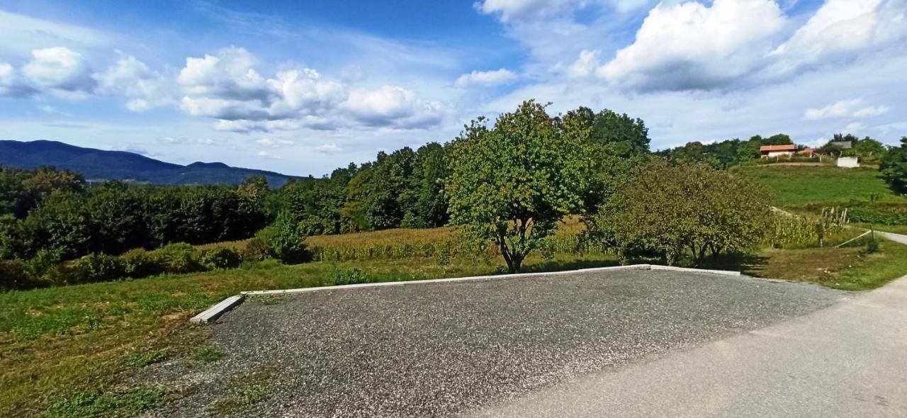 King'S Lodge Hrašćina Bagian luar foto